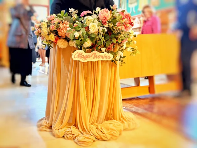 Decoruri pentru botez și majorat — Just Roses