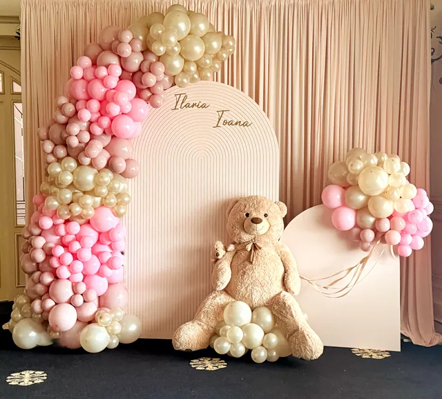 Decoruri pentru botez și majorat — Just Roses