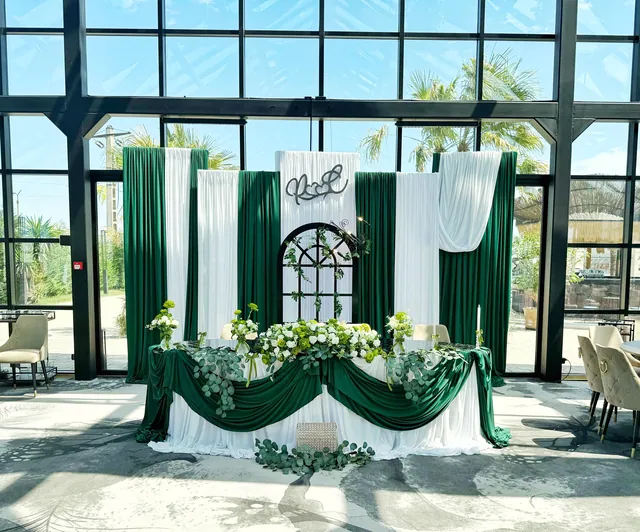 Decoruri florale de nuntă — Just Roses