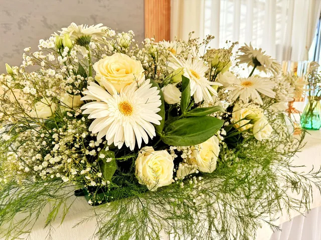 Decoruri florale de nuntă — Just Roses