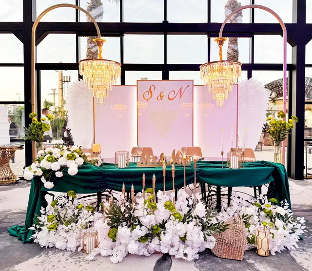 Decoruri florale de nuntă — Just Roses