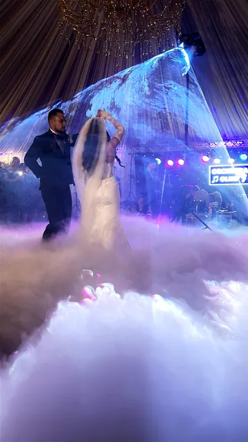 Laser și efecte de lumină — Just Roses
